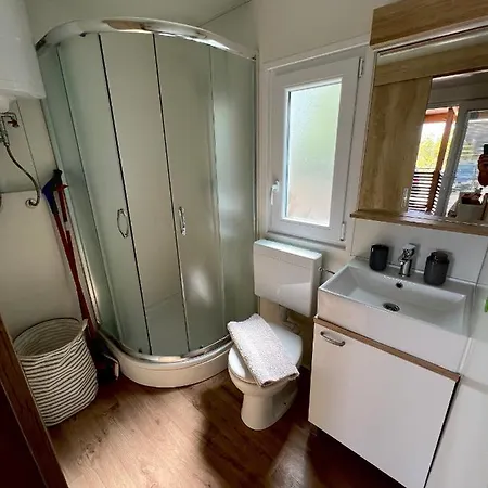 Zen Murter Mobil Kemp Betina (Sibenik-Knin)