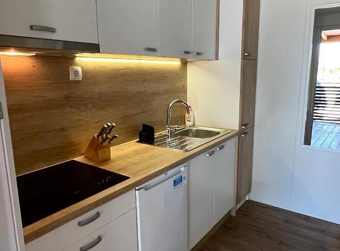 Zen Murter Mobil Campingplads Betina (Sibenik-Knin)