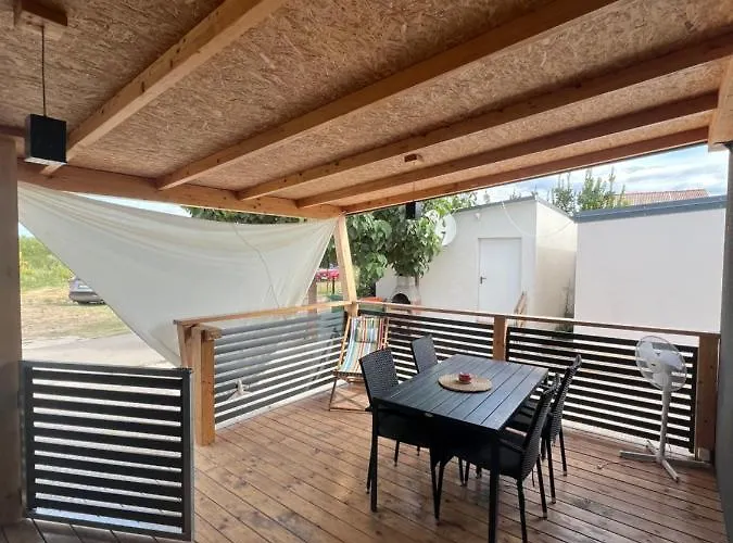 Zen Murter Mobil Campingplads Betina (Sibenik-Knin)