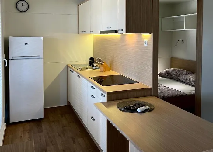 Campingplads Zen Murter Mobil Betina (Sibenik-Knin)